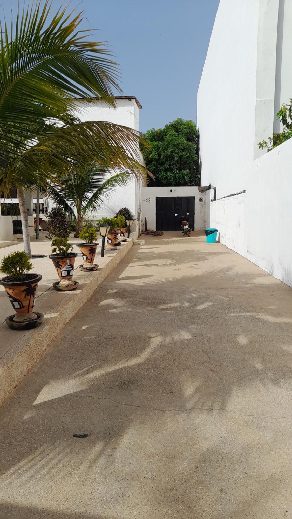Chez Andre Ngaparou Exterior foto